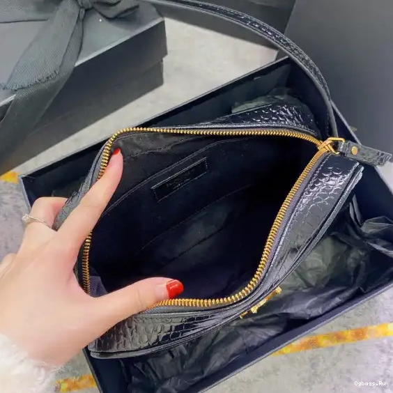 YSL LOU CAMERA BAG-23*16*6CM 0517